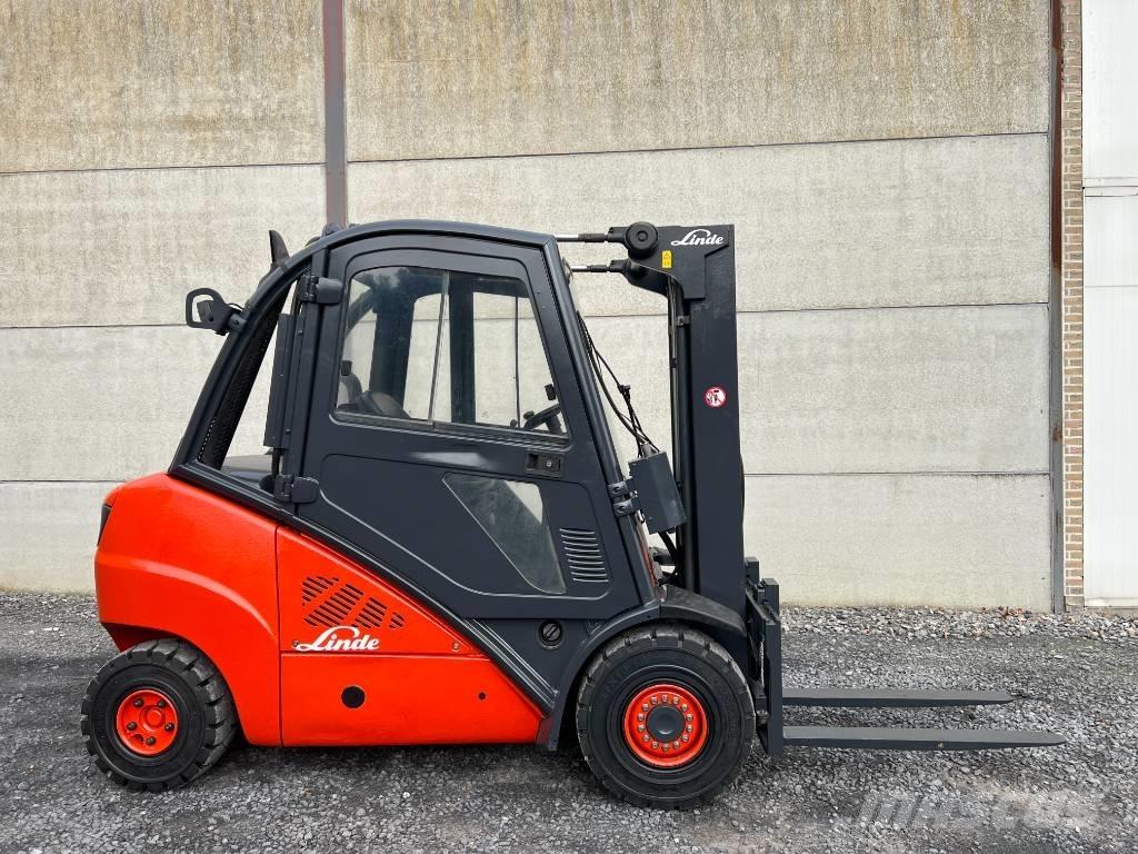 Linde H 35 D شاحنات الديزل