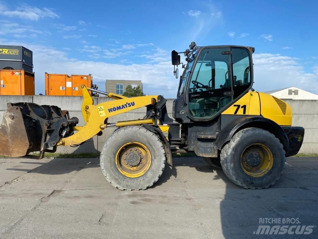 Komatsu WA 100 M-5 لوادر بعجل