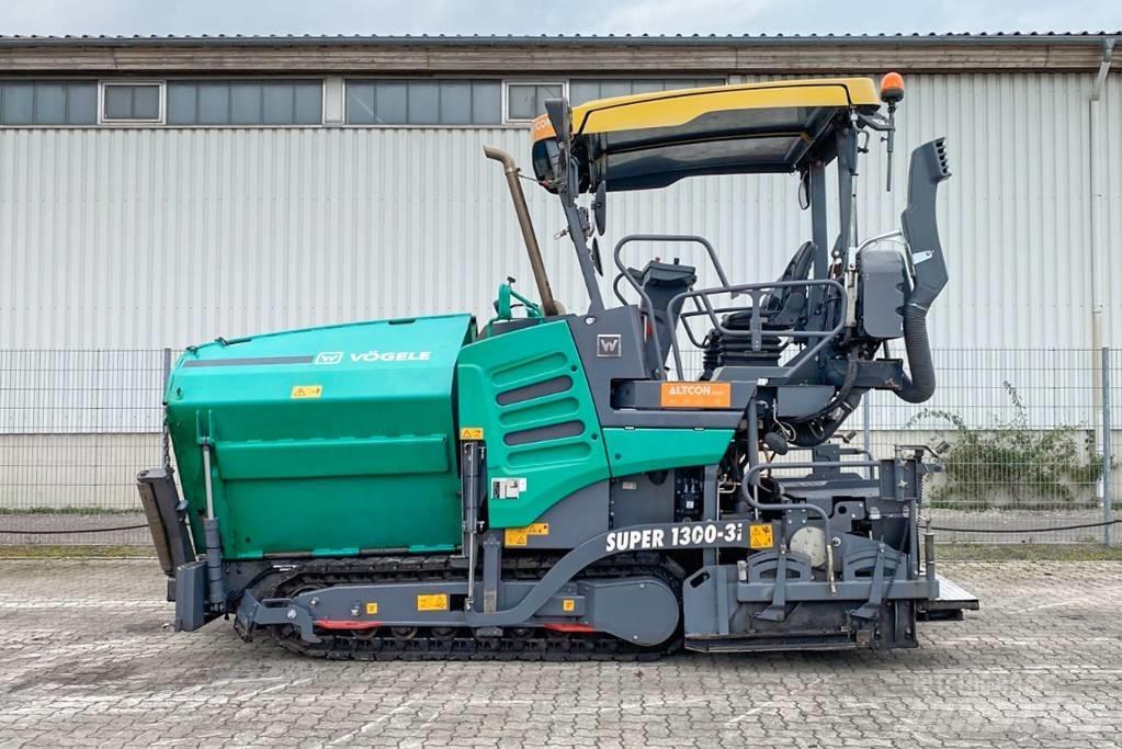 Vögele SUPER 1300-3I معدات السفلتة