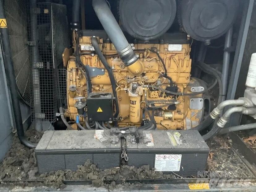 Atlas Copco XRVS 476 مكابس