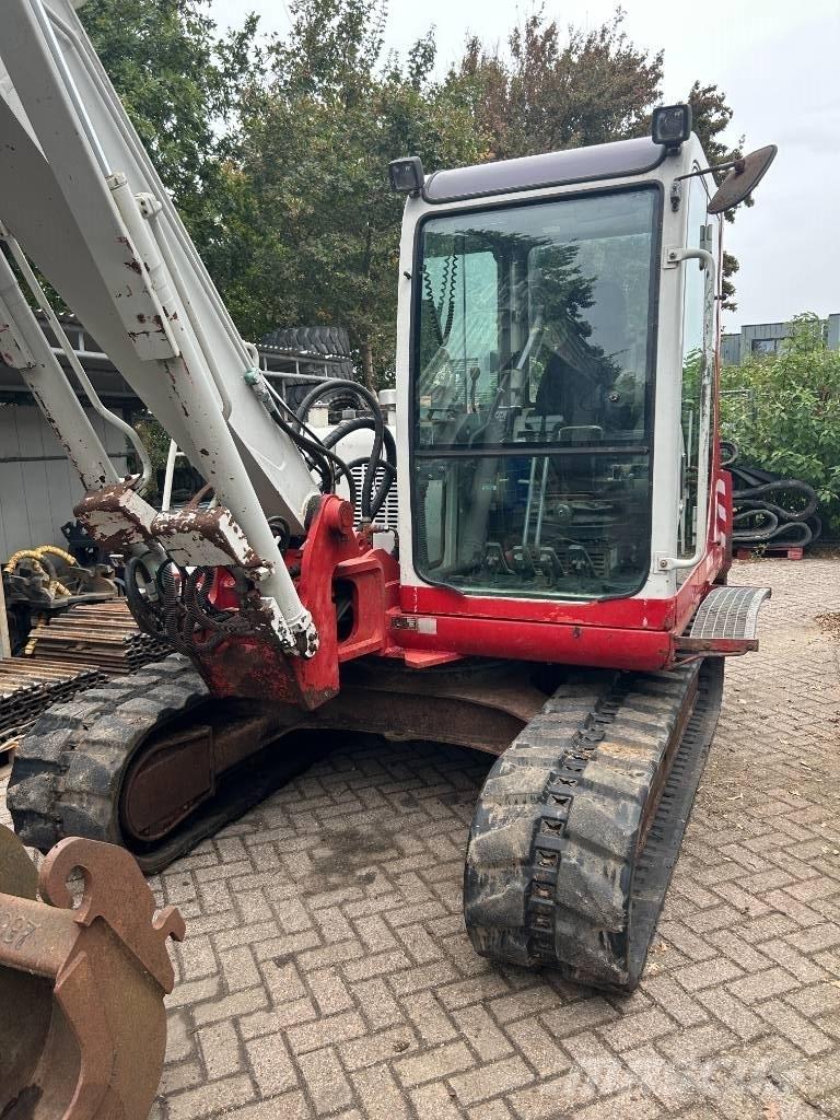 Takeuchi TB070 حفارات صغيرة أقل من 7 طن (حفارات صغيرة)