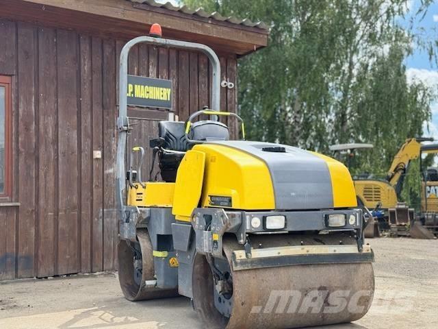 Dynapac CC 1200 مداحل ثنائية الاسطوانة