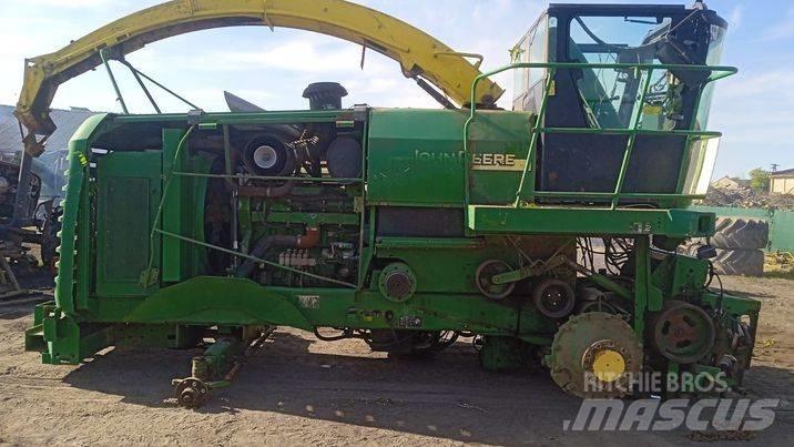 John Deere 7300 rim الإطارات والعجلات والحافات