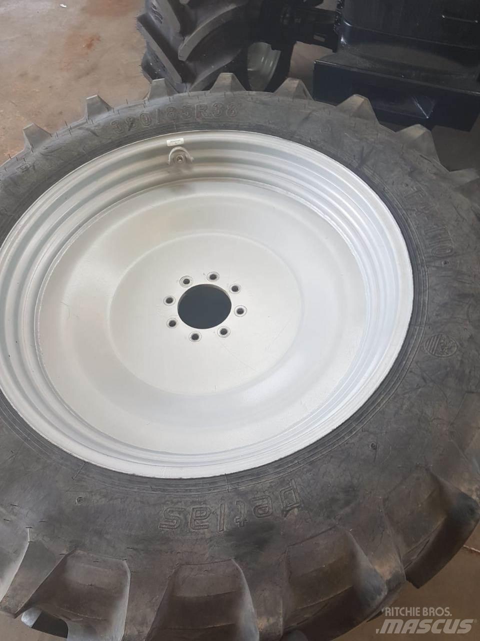 Petlas 380/85R38 الإطارات والعجلات والحافات