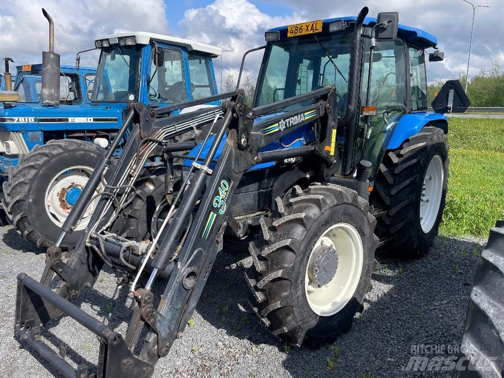New Holland TL 90 DC الجرارات
