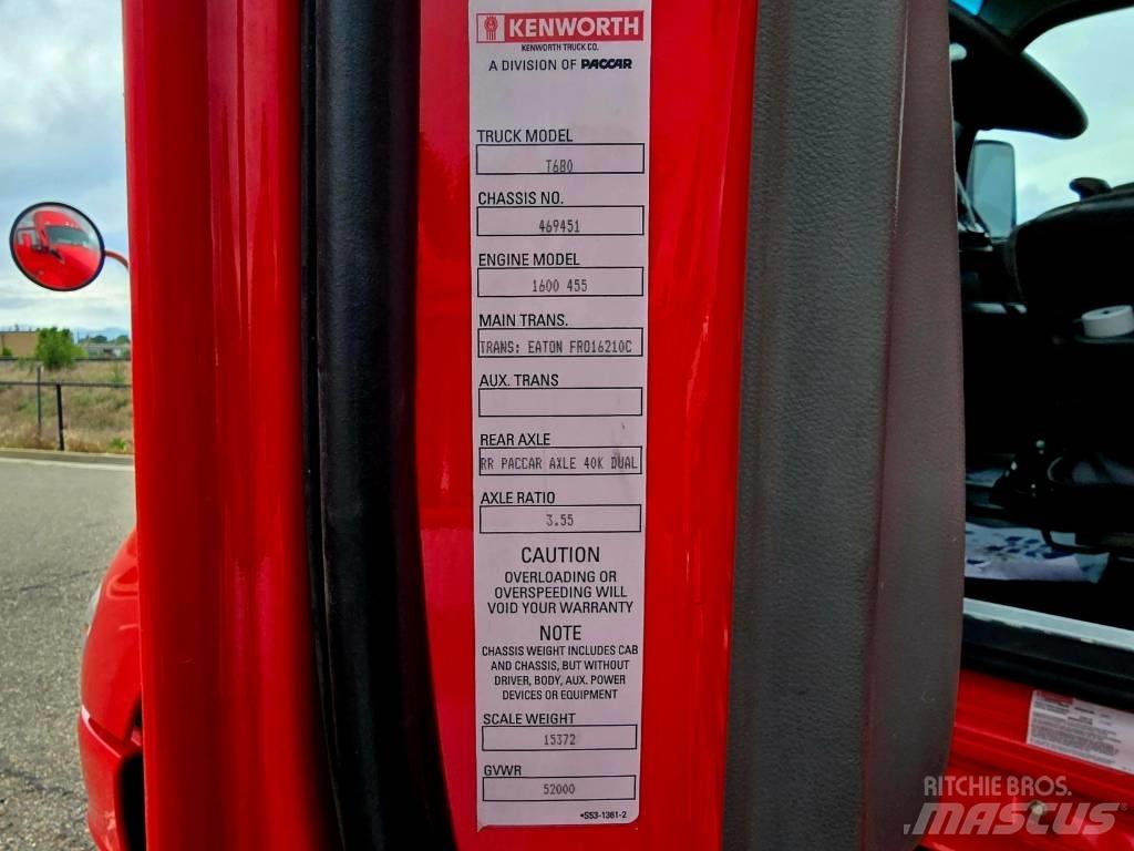 Kenworth T 680 وحدات الجر