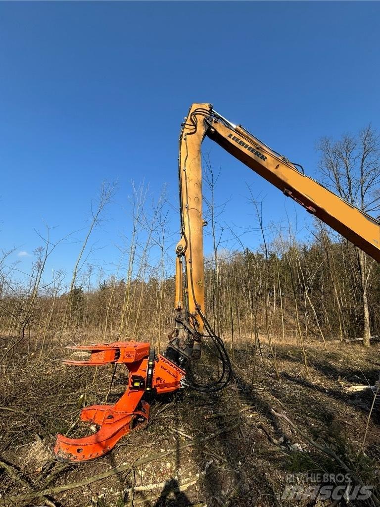 Liebherr R 926 LC NL حفارات طويلة الذراع