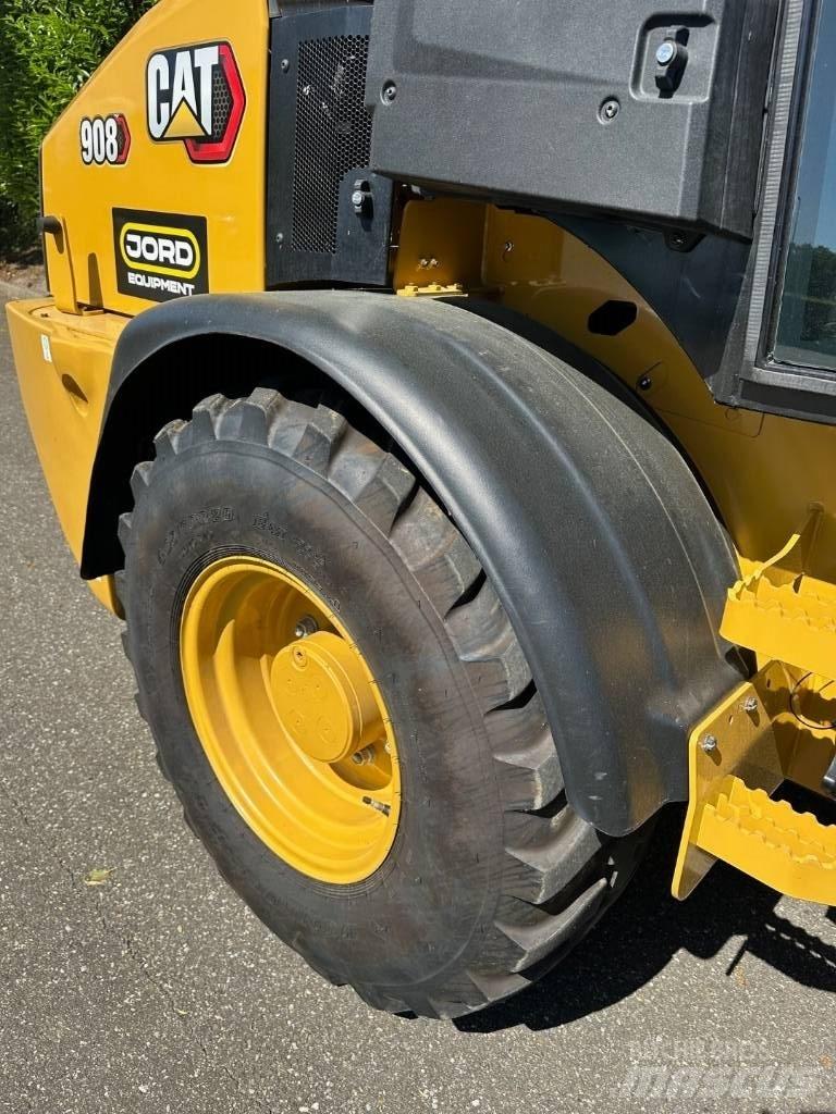 CAT 908 لوادر بعجل