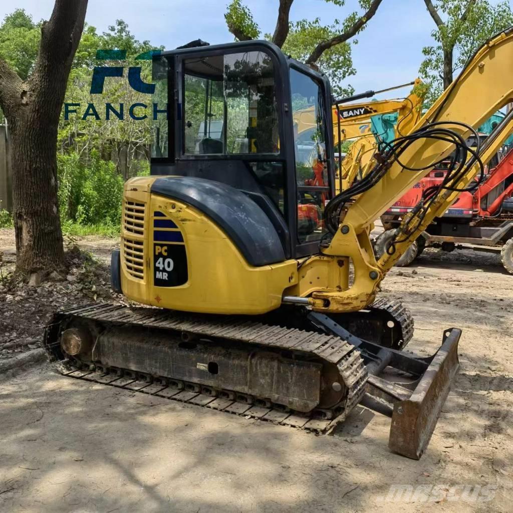 Komatsu PC 40 MR حفارات صغيرة أقل من 7 طن (حفارات صغيرة)