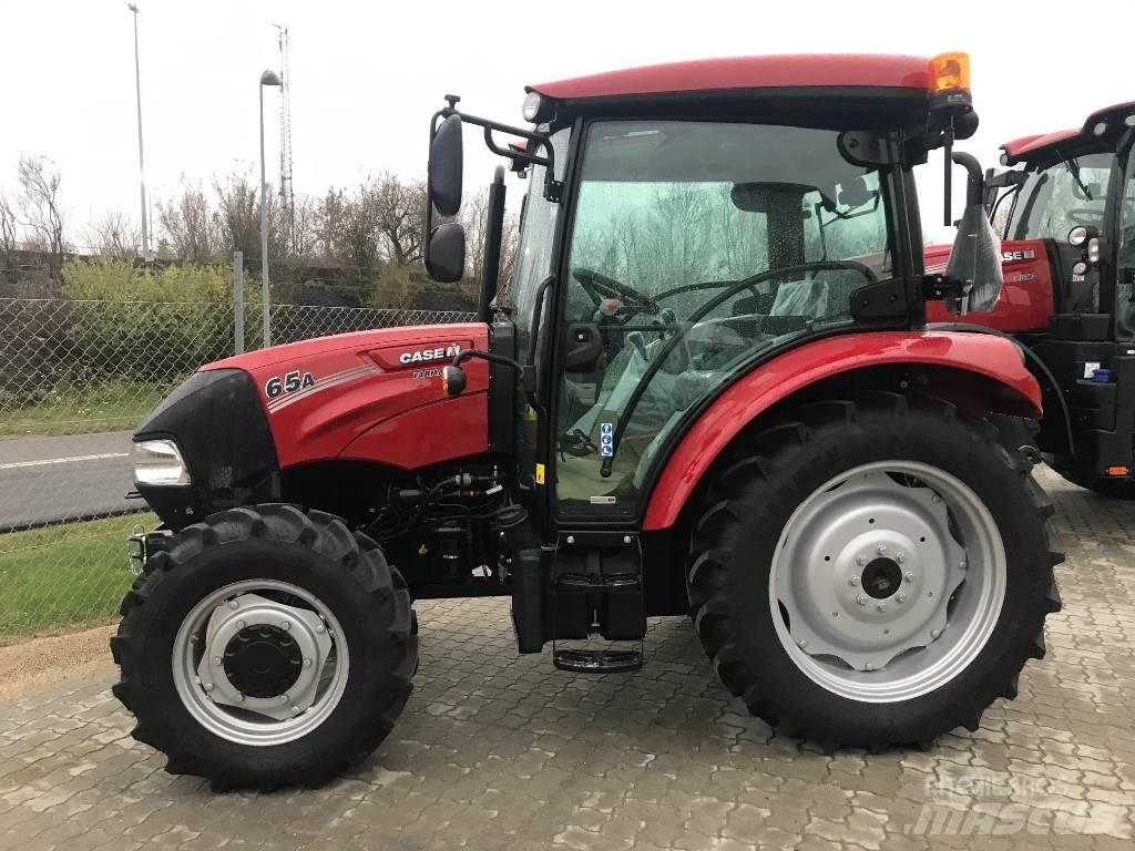 Case IH Farmall 65 A الجرارات