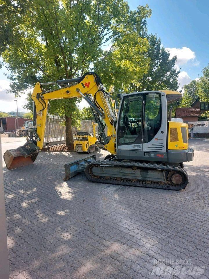 Wacker Neuson ET90 حفارات زحافة