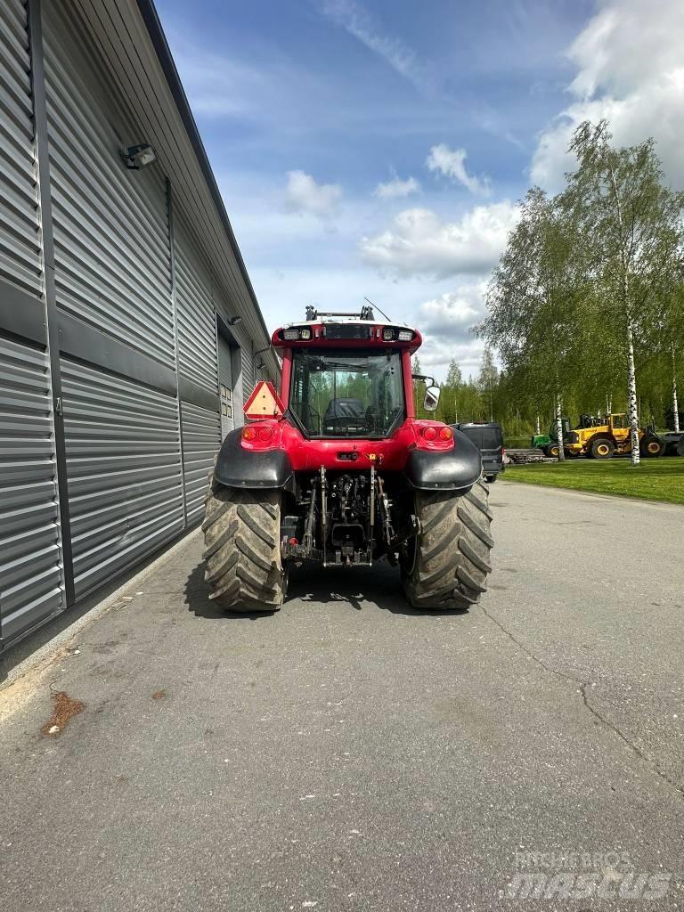Valtra C 150 الجرارات