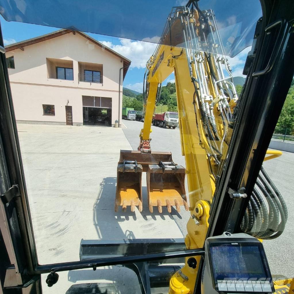 Komatsu PC 88 MR-10 حفارات وسط 7 طن - 12 طن