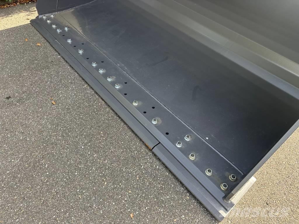 Volvo L90H bucket دلاء