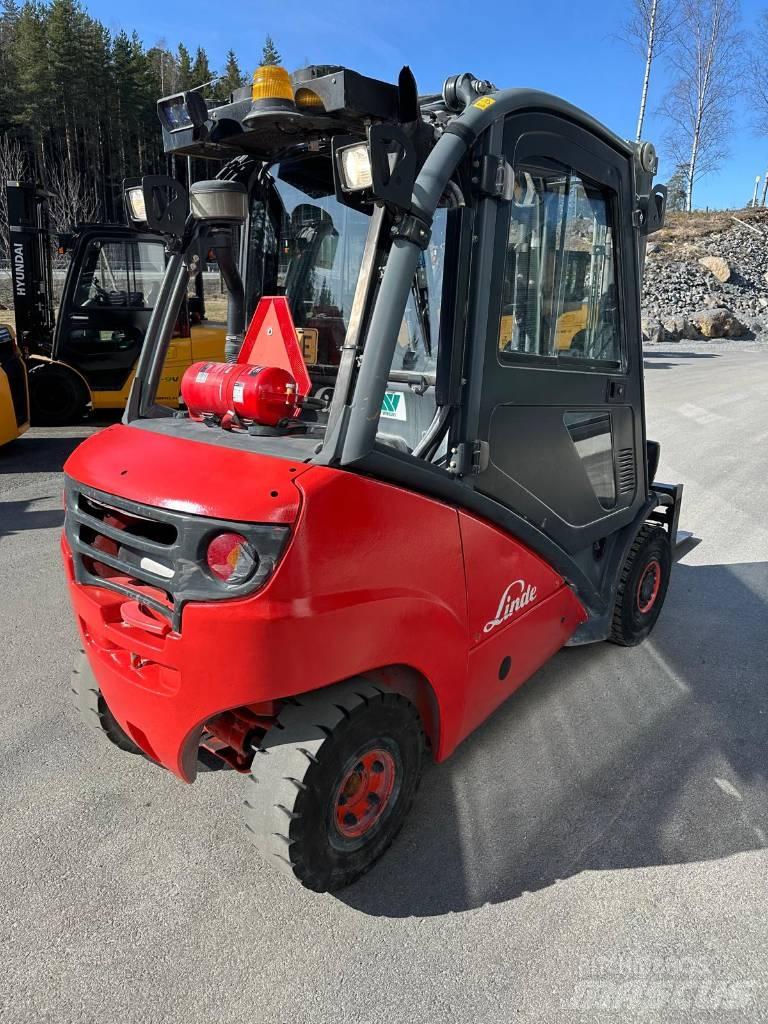 Linde H 25 D شاحنات الديزل