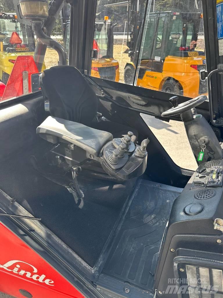 Linde H 25 D شاحنات الديزل