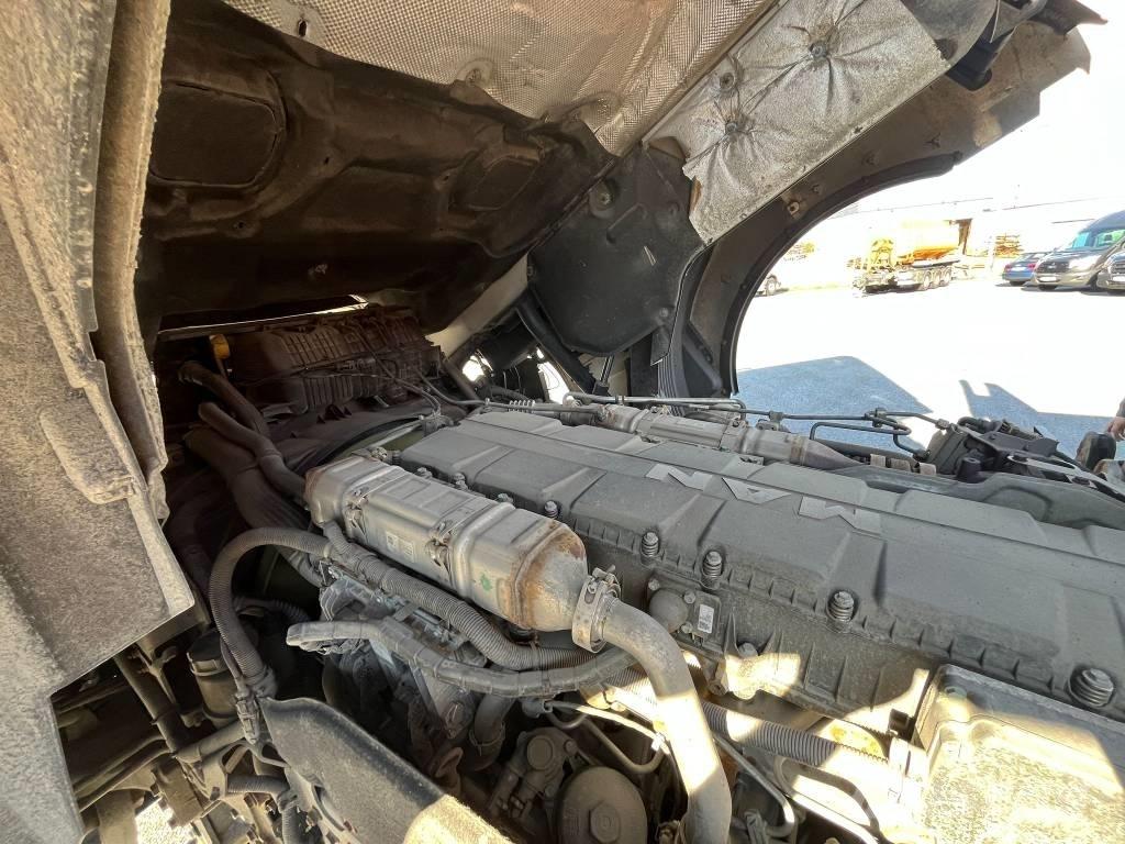 MAN TGX 26.580  6x4 شاحنات قلابة