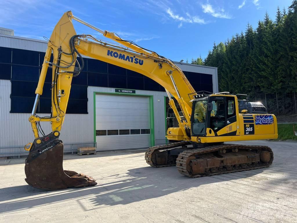Komatsu HB365LC-3E0 حفارات زحافة