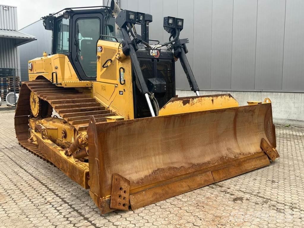 CAT D6XE LGP بلدوزرات مجنزرة