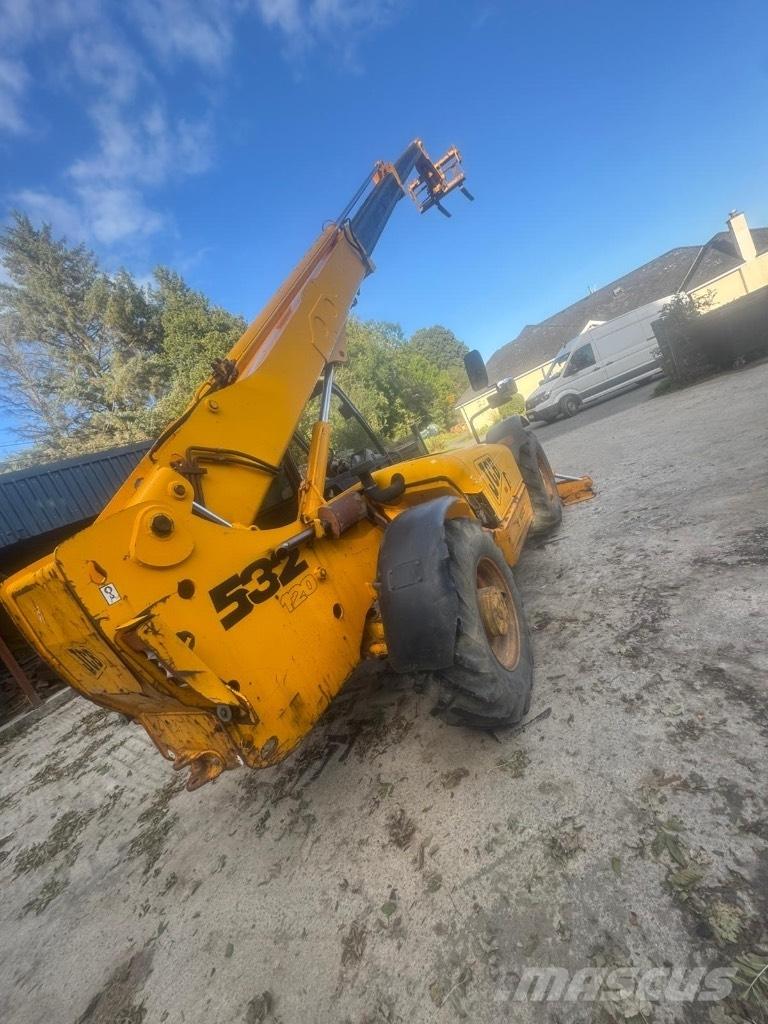 JCB 532-120 مناولات متداخلة
