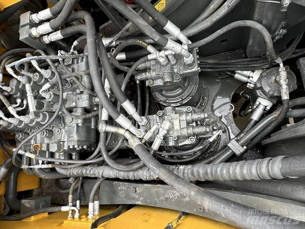Volvo EC 480 D حفارات زحافة