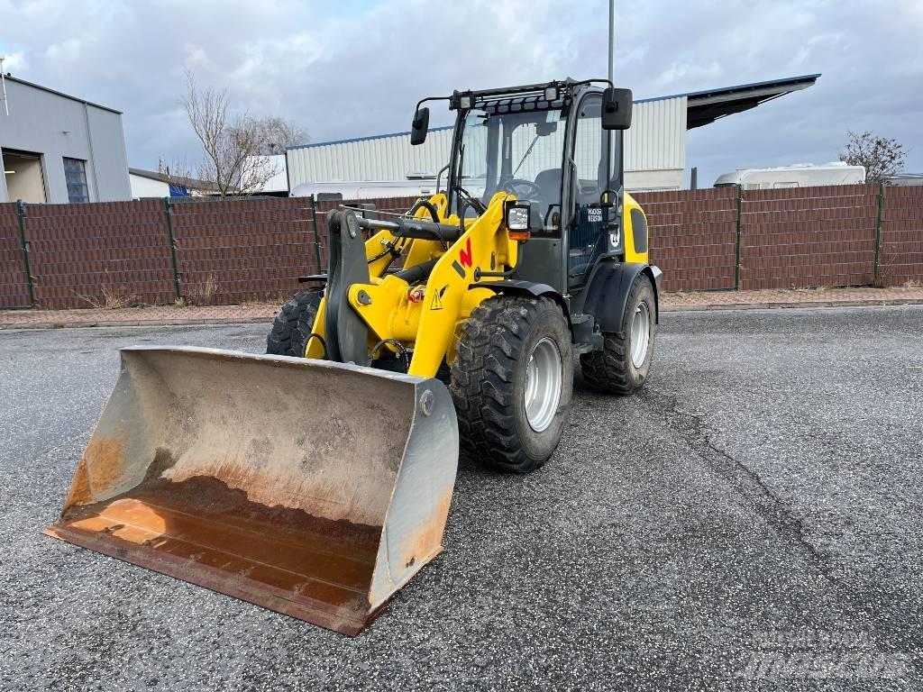 Wacker Neuson WL 44 لوادر بعجل