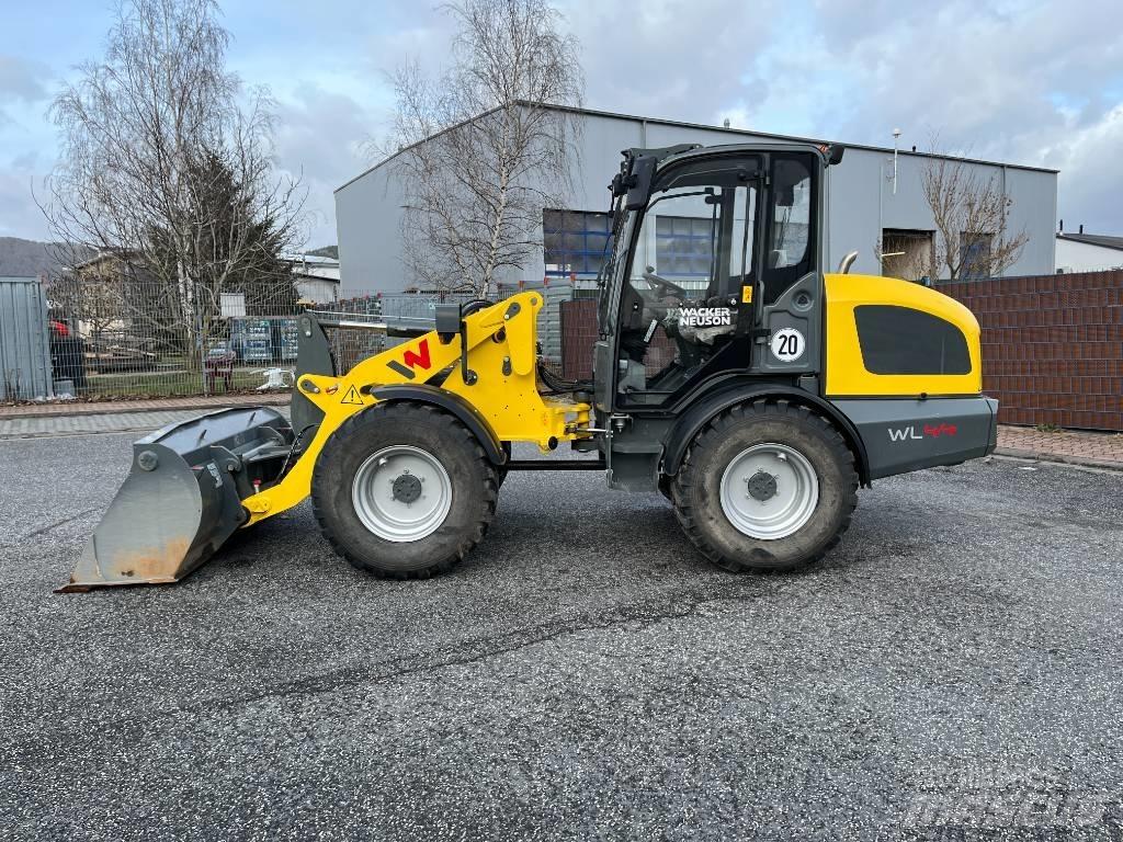 Wacker Neuson WL 44 لوادر بعجل