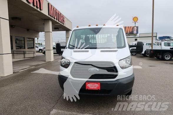 Ford TRANSIT شاحنات مسطحة/مفصلية الجوانب