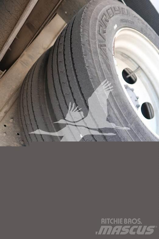 Isuzu NRR أخرى