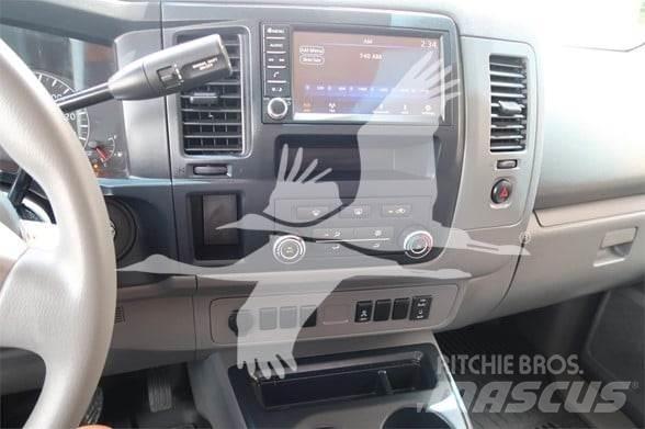 Nissan NV1500 أخرى