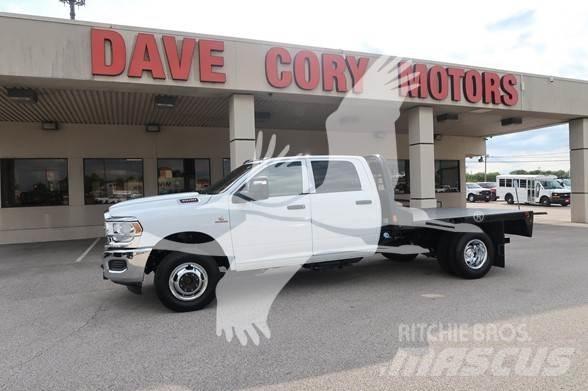 RAM 3500 HD شاحنات مسطحة/مفصلية الجوانب