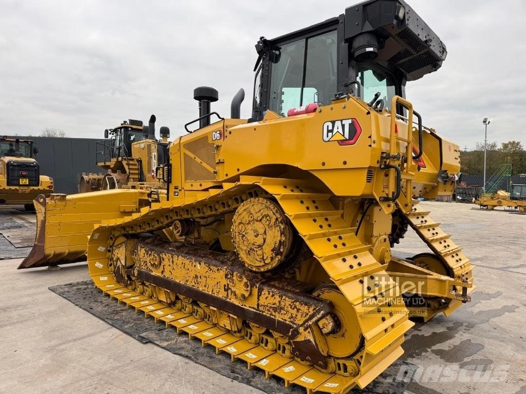 CAT D 6 LGP بلدوزرات مجنزرة