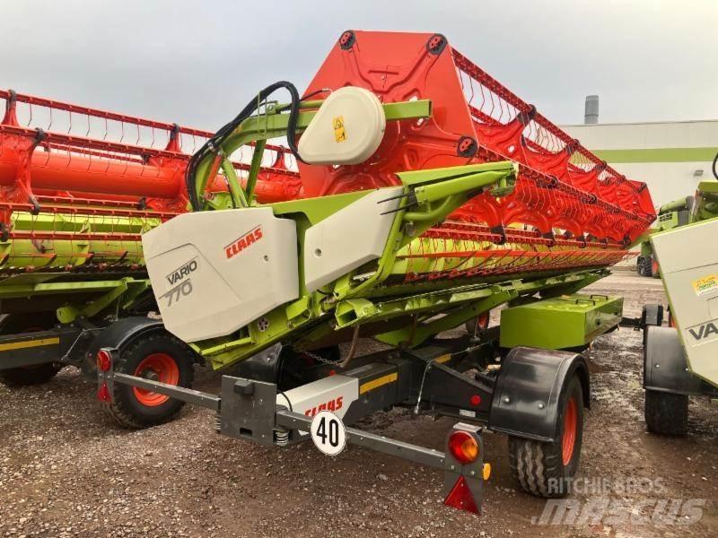 CLAAS TRION 520 حصادات