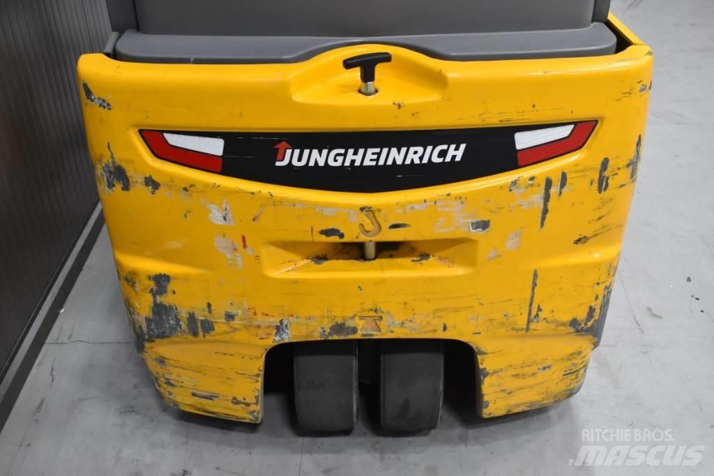 Jungheinrich EFG 220 شاحنات ذات رافعات شوكية تعمل بالكهرباء
