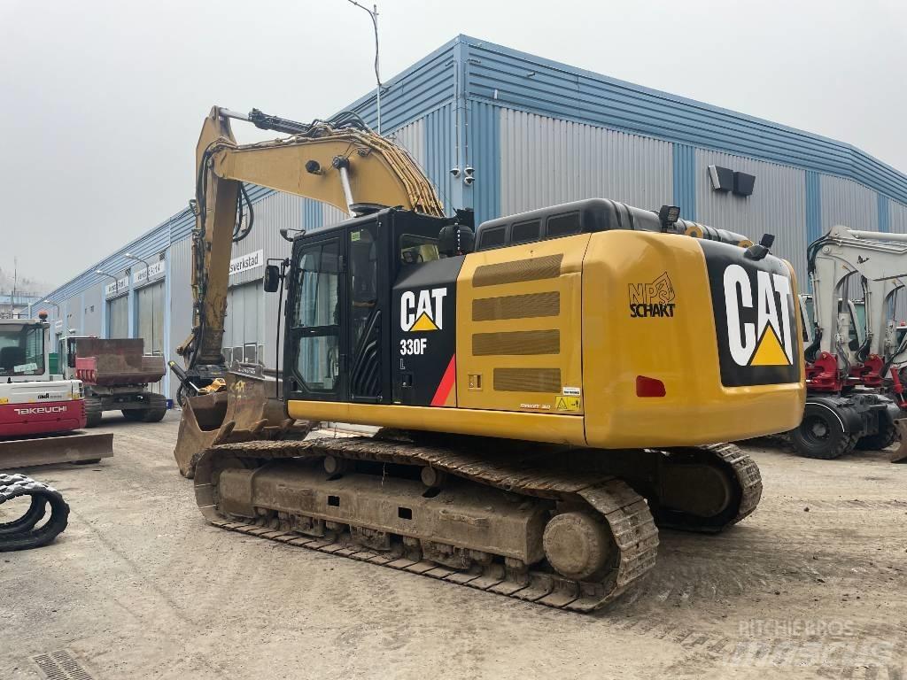 CAT 330FL حفارات زحافة