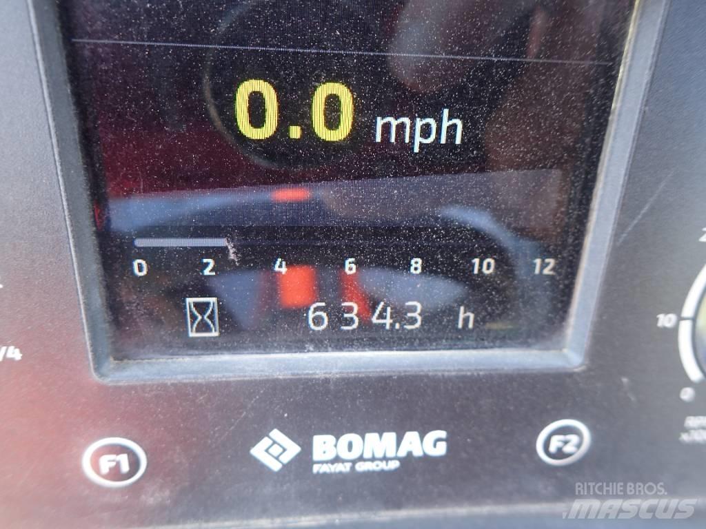 Bomag BW 28 RH مداحل ذات إطارات هوائية