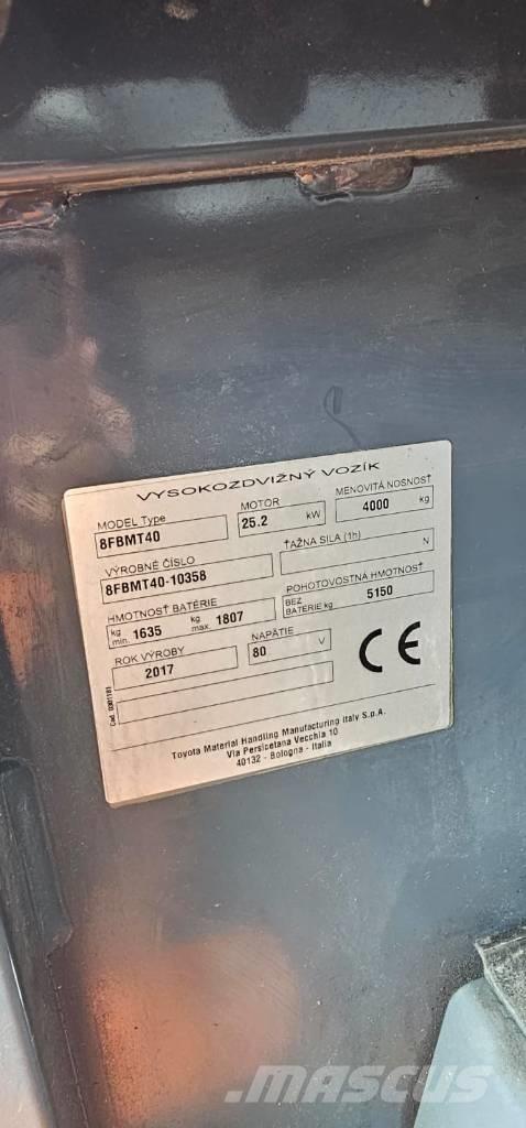Toyota 8FBMT40 شاحنات ذات رافعات شوكية تعمل بالكهرباء