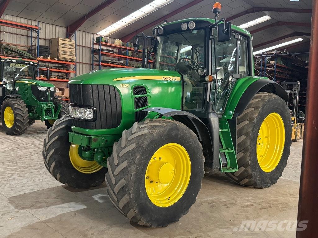 John Deere 7530 AQ الجرارات
