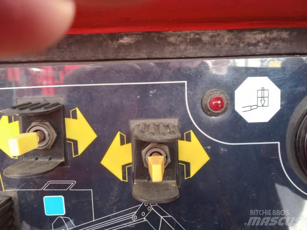 JLG M 600 JP رافعات سلة تلسكوبية
