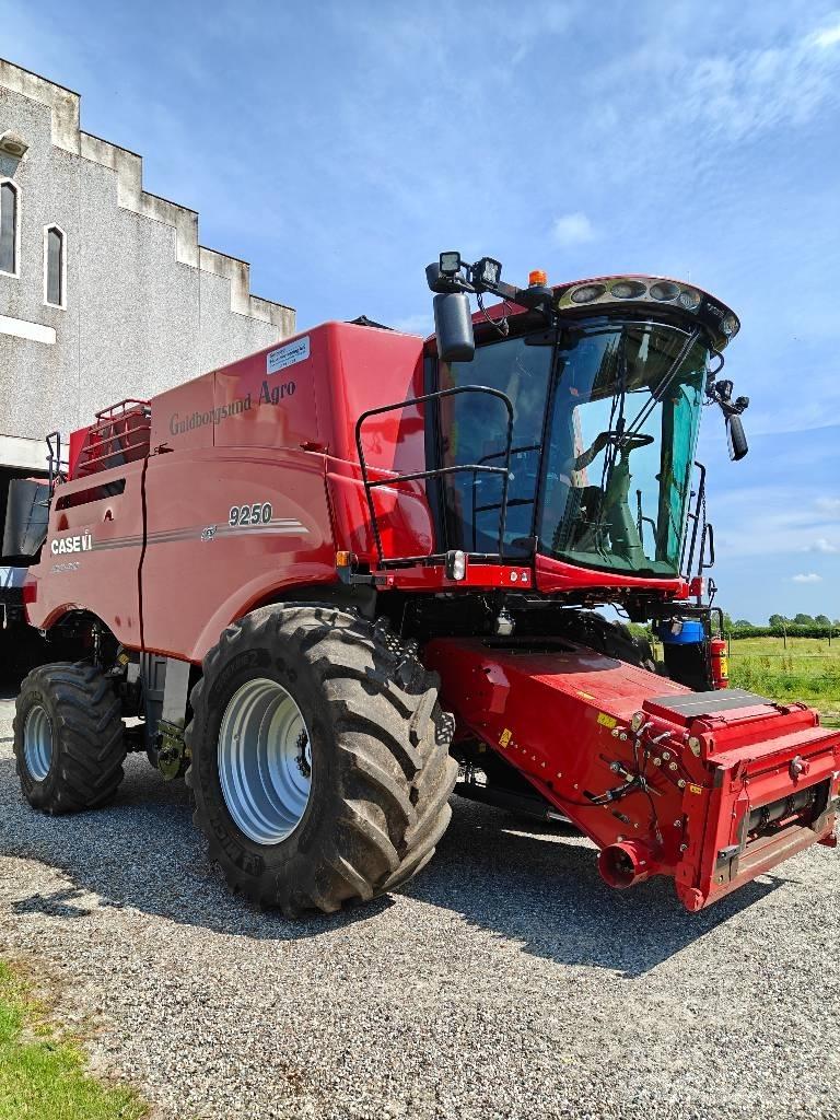 Case IH 9250 حصادات