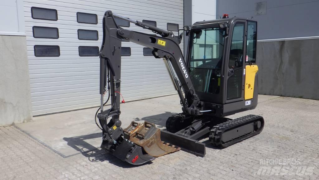 Volvo EC20D حفارات صغيرة أقل من 7 طن (حفارات صغيرة)