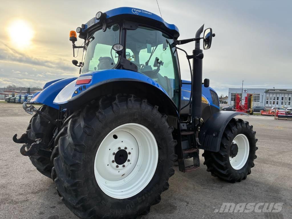 New Holland T 6070 الجرارات
