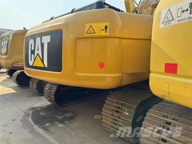 CAT 325 D L حفارات زحافة