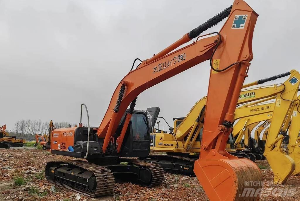 Hitachi Zaxis 200 LC حفارات وسط 7 طن - 12 طن
