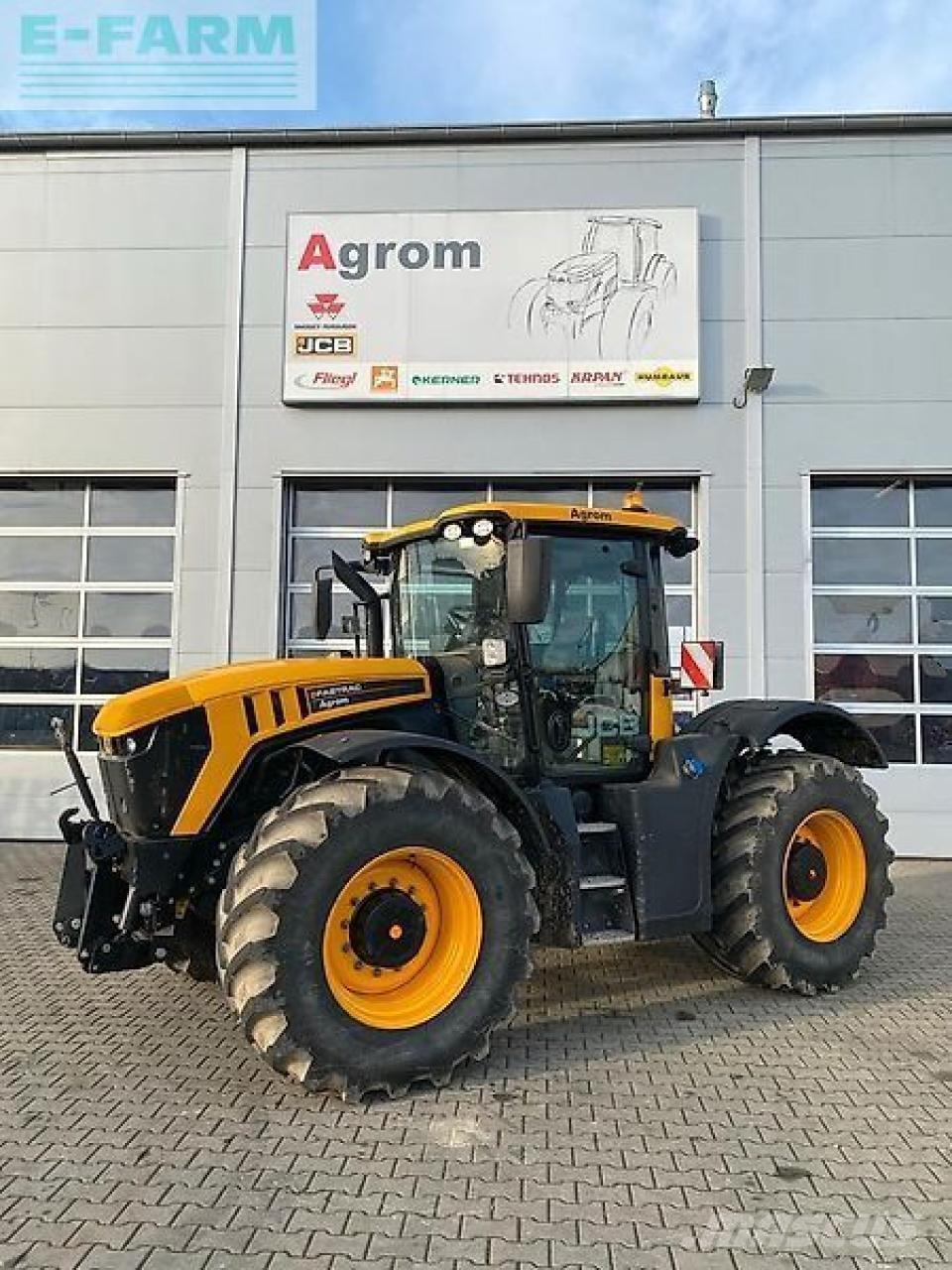 JCB 4220 fatsrac الجرارات