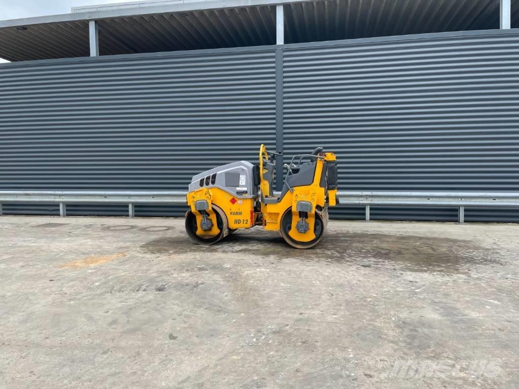 Hamm HD 12 VV مداحل ثنائية الاسطوانة
