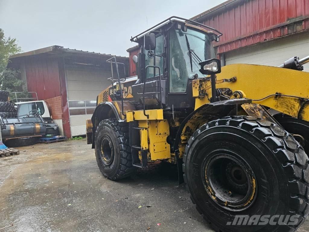 CAT 950 K لوادر بعجل