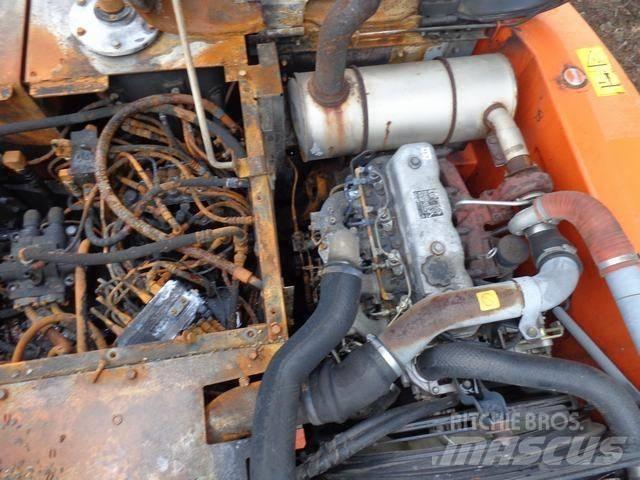 Hitachi ZX 160 W حفارات بعجل