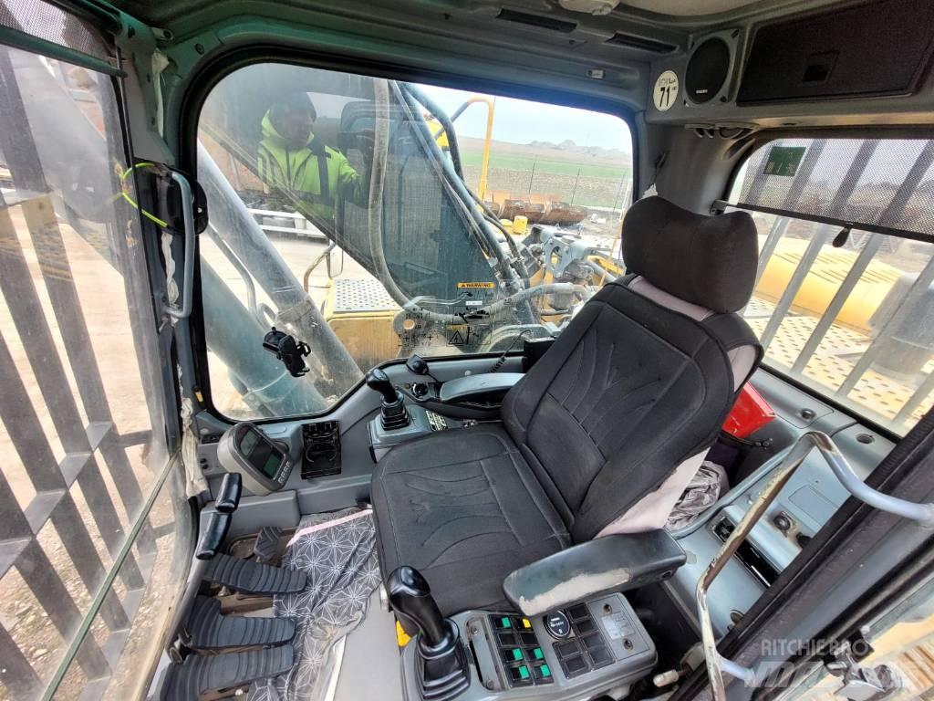 Volvo EC290 حفارات زحافة