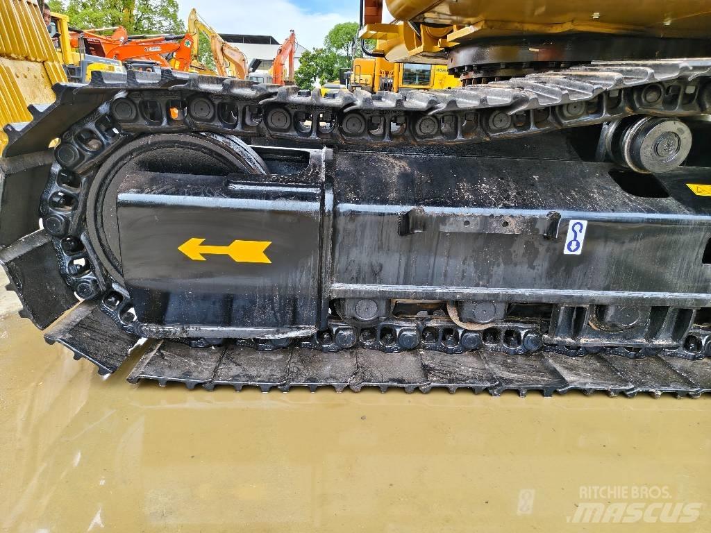 CAT 330 D2 L حفارات زحافة